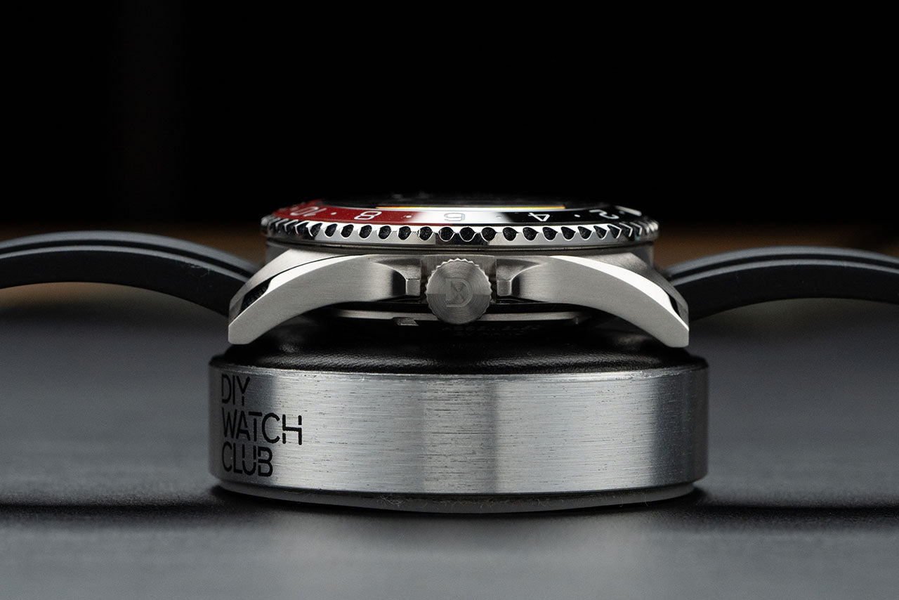 DIY Watchmaking Kit | NH34 GMT Dive Watch | Seiko GMT movement | Ceram –  DIYWATCH Club