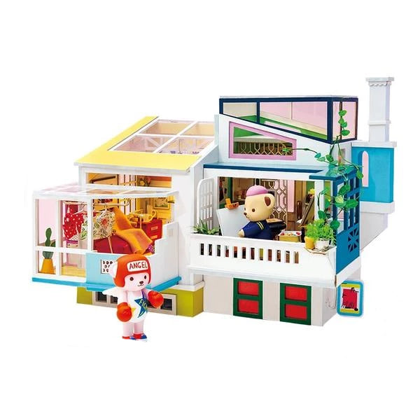 studio wooden dolls house