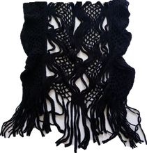 Load image into Gallery viewer, Crochet Look Black Wave Design Scarf
