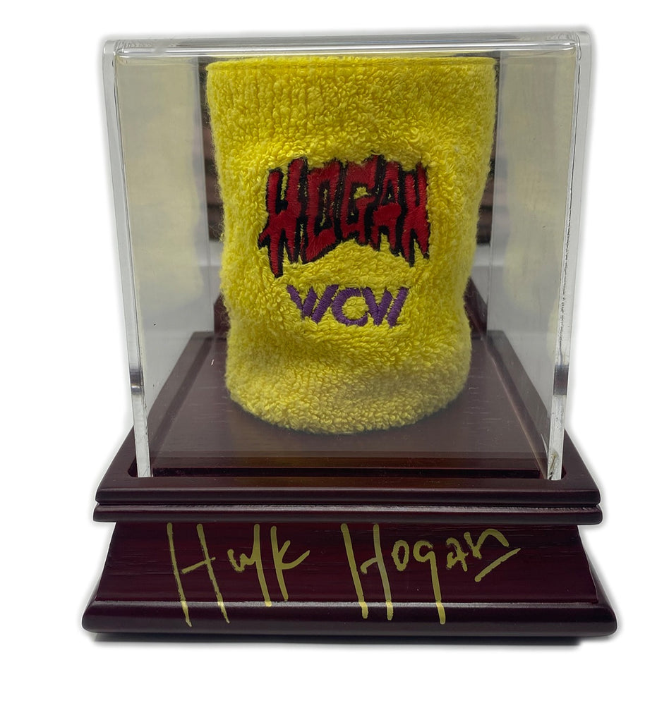 WcW worn "Super Hulk hogan – Hogan's Beach Shop