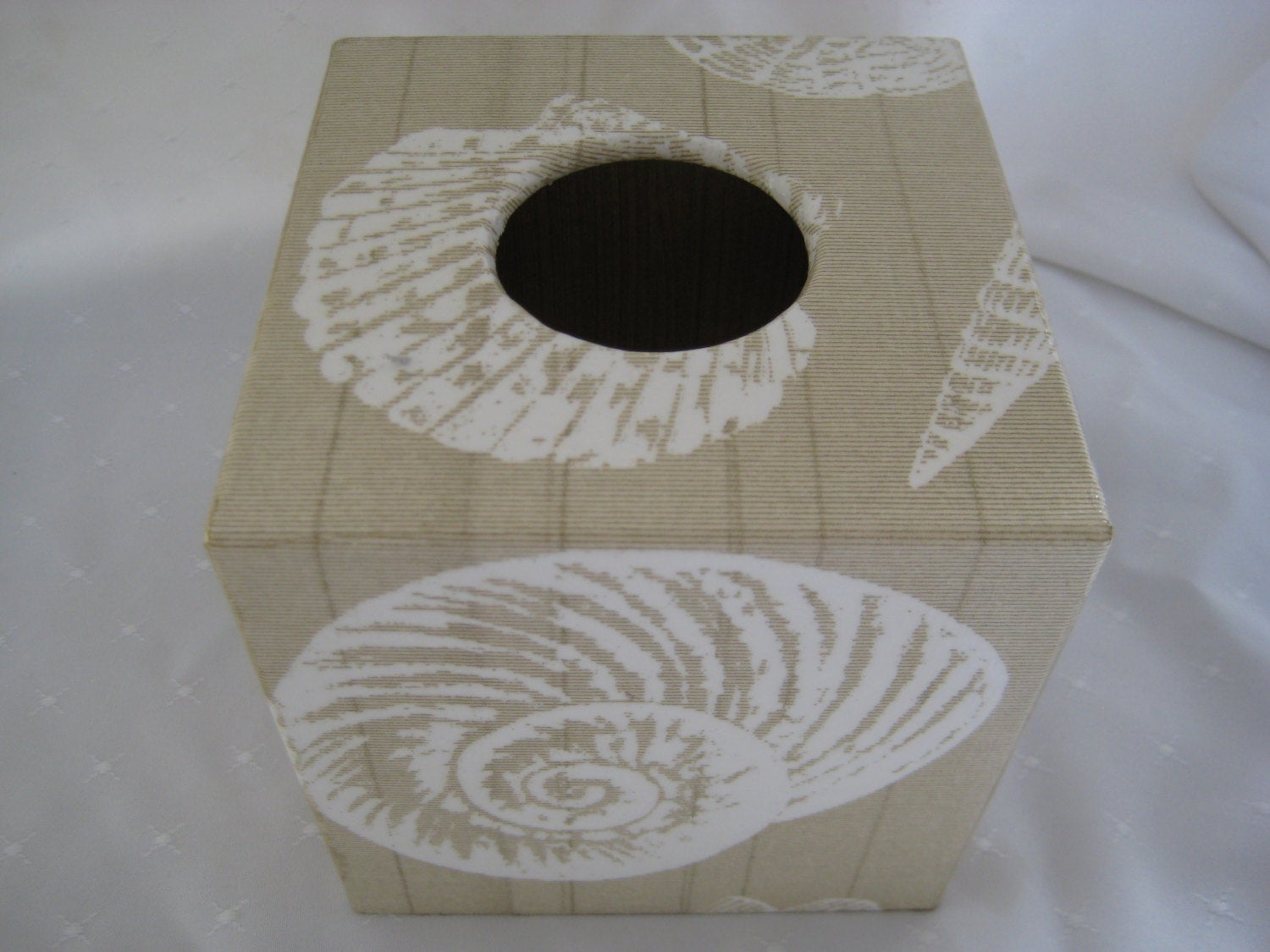 shell tissue box cover