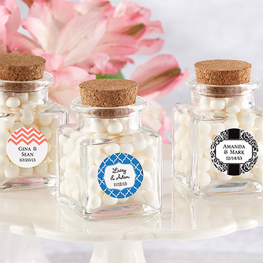 https://cdn.shopify.com/s/files/1/0100/3405/3167/products/27084NA_PetiteTreatJar_Wed_L_bf116100-8984-4a6f-abd5-a7c591f652ce_540x.jpg?v=1616212291