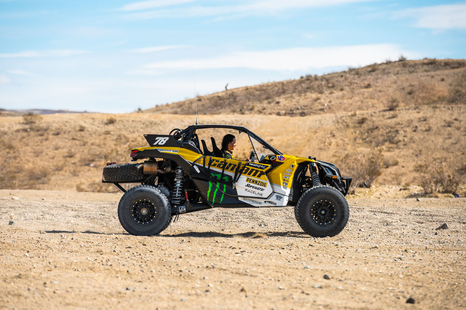 Sara Price's new Can Am UTV, testing suspension and preparing to race