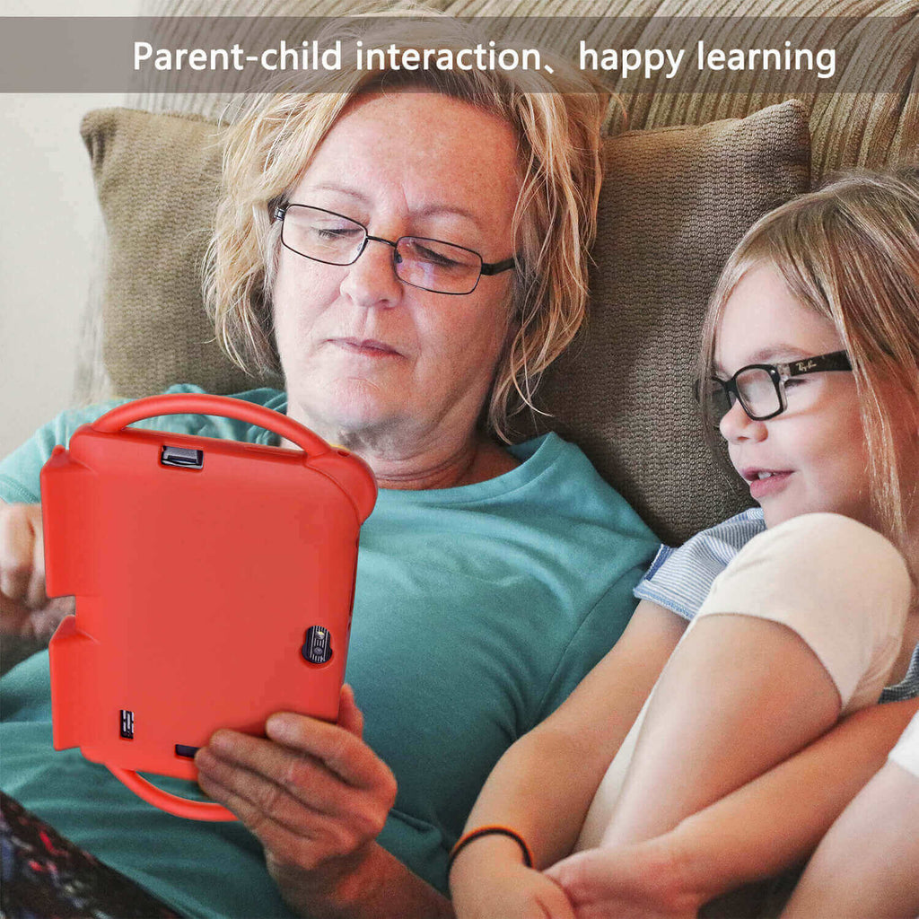 Parent-child interaction, happy learning