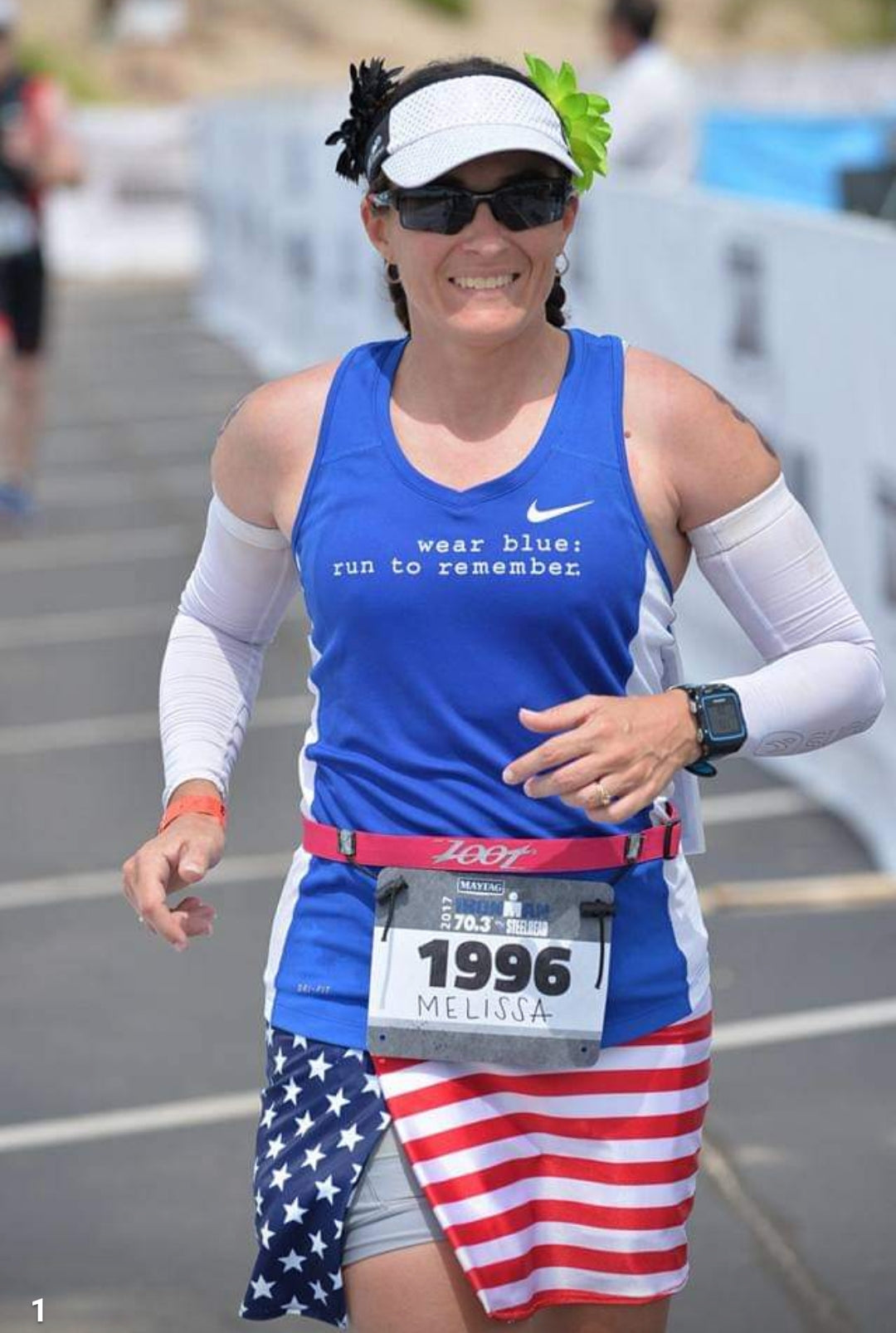 Melissa Merowelli running a race in a Bolder Athletic Wear skirt