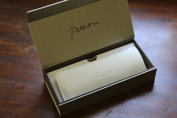 Pebble Stationery Co Pelikan M200 Golden Beryl