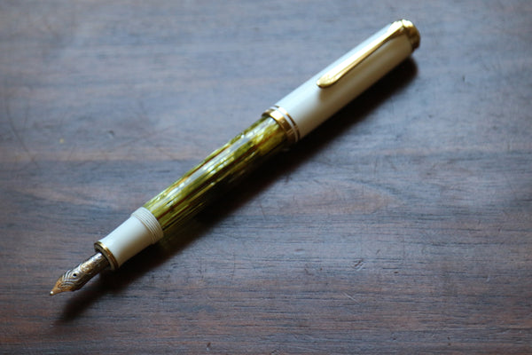 Pebble Stationery Co Pelikan M600 White Tortoise