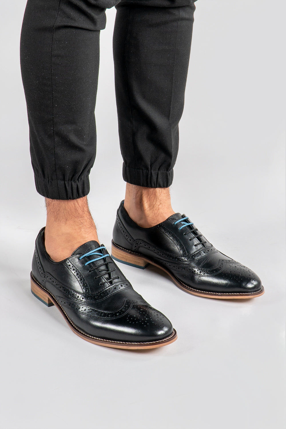Winston Men's Shoes | Black Leather Oxford brogues | Oswin Hyde – OSWIN HYDE