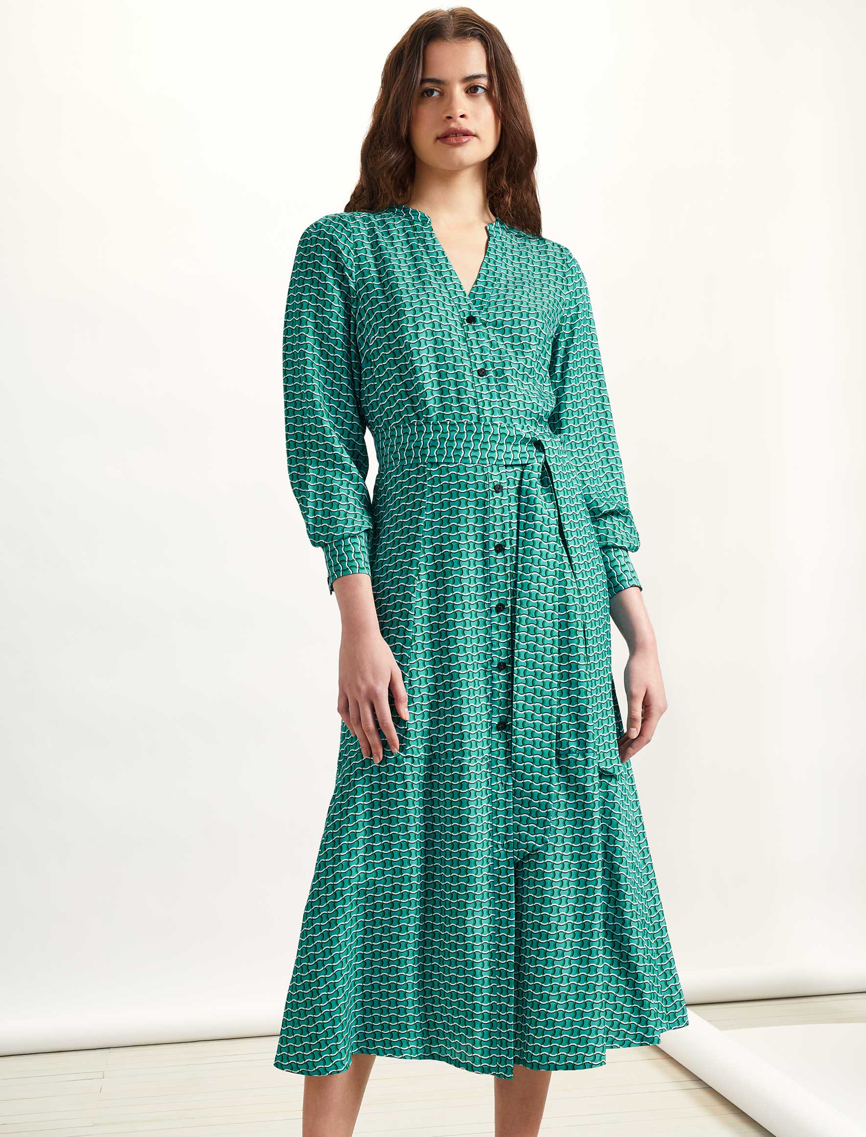 Cefinn Davika V-Neck Maxi Shirt Dress - Mint Green Circle Geo Print