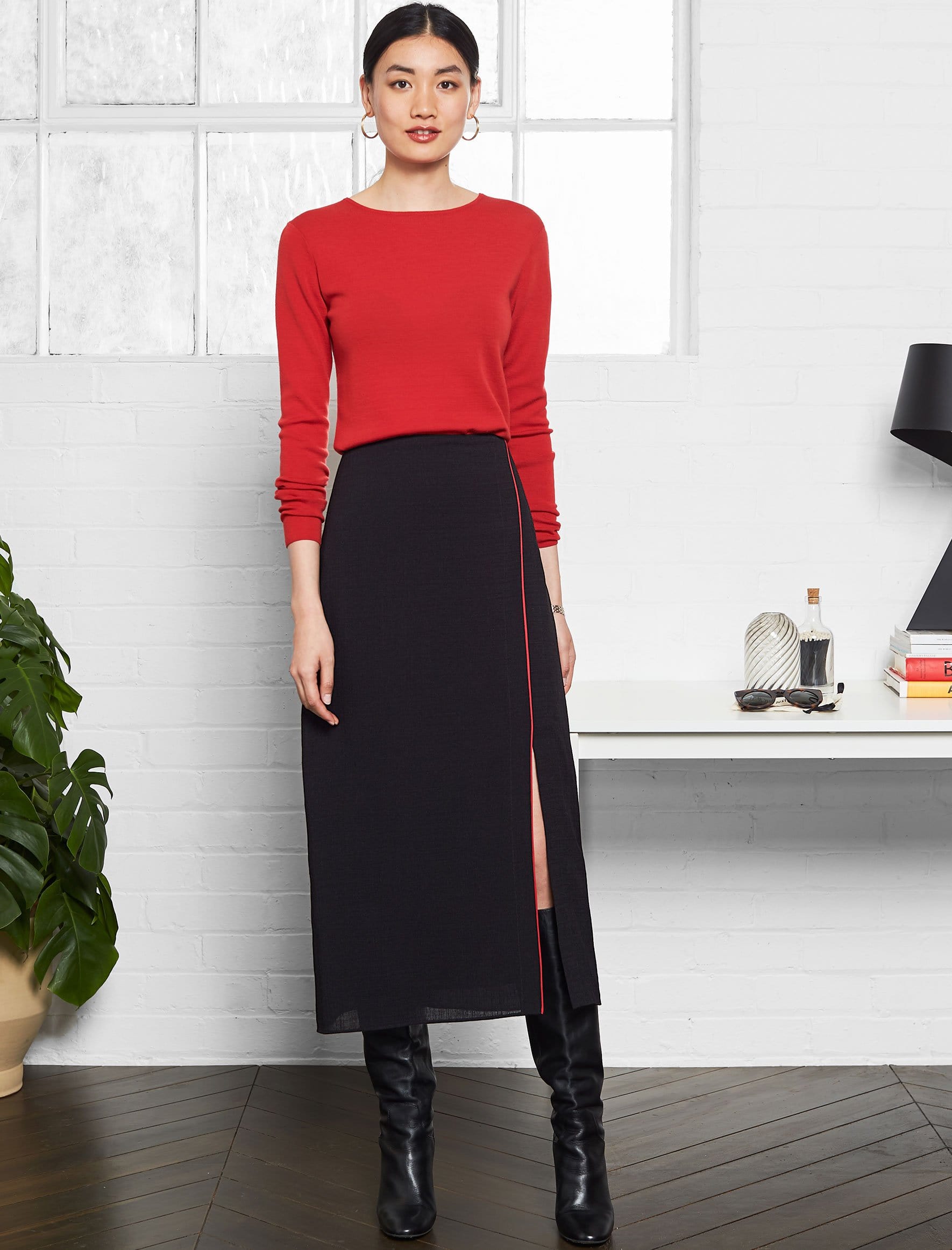 Cefinn Cleo Split Front Maxi Skirt - Black/Crimson