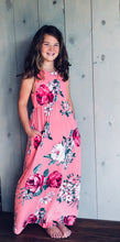 BAYLOR Sleeveless Maxi Dress with Pockets