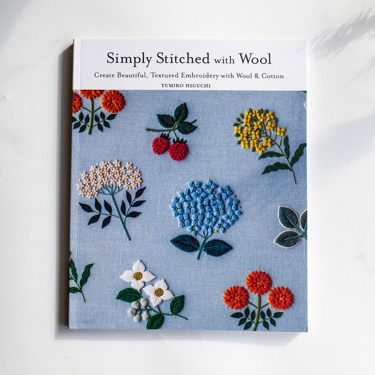 Two Color Embroidery: Zakka Embroidery Book Review