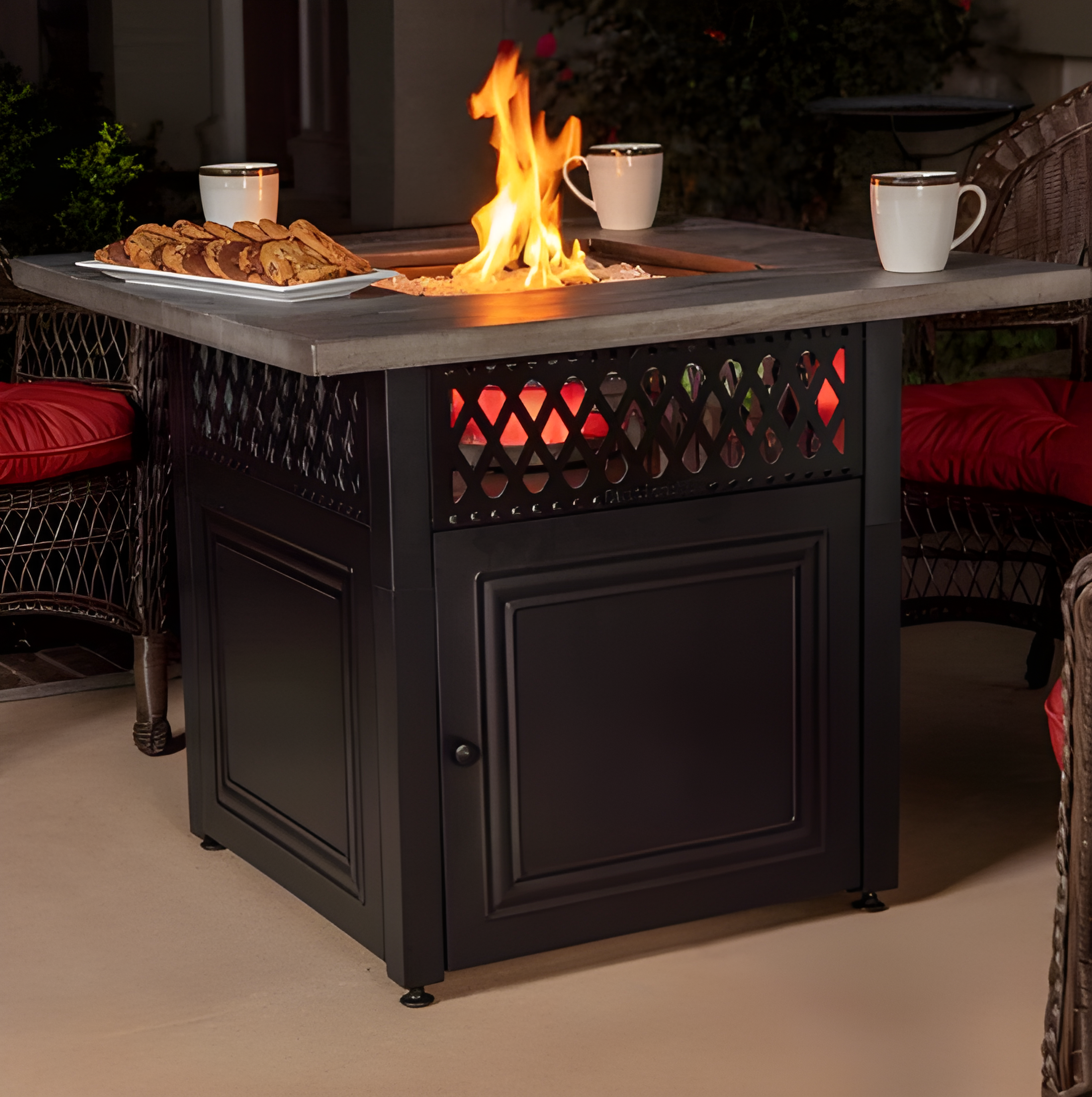 Endless Summer 38" Dakota LP Gas Outdoor Fire Pit Table with DualHeat Technology