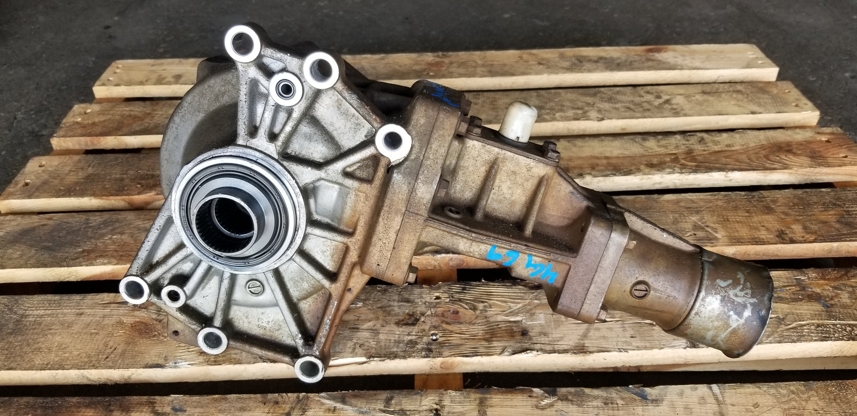 Mitsubishi Outlander 0306 JDM 2.4L Transfer Case