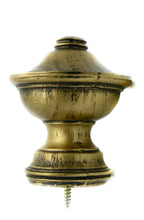 Load image into Gallery viewer, Claudius Finial: Product Number 690