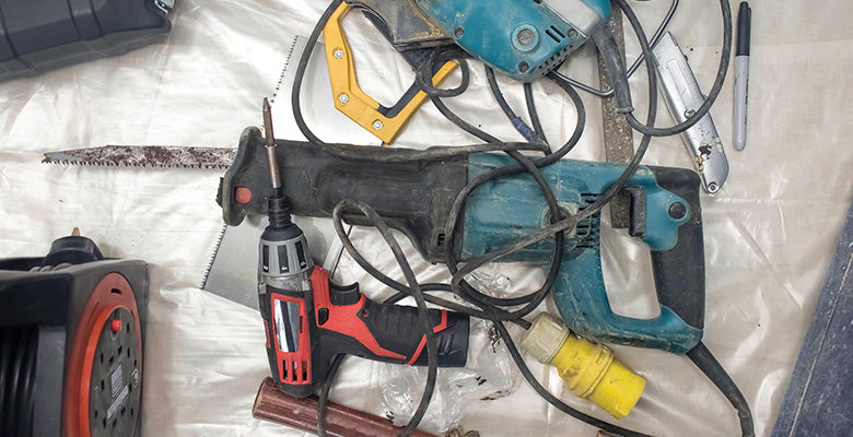 Make a Cordless Drill to Run Off Batteries or a Wall Outlet