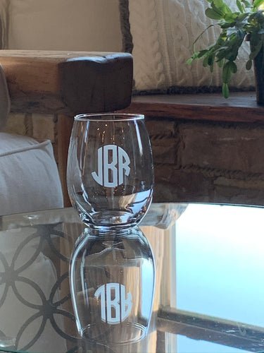 Etched Fancy Initial Wine Glass, Design: K6 - Everything Etched