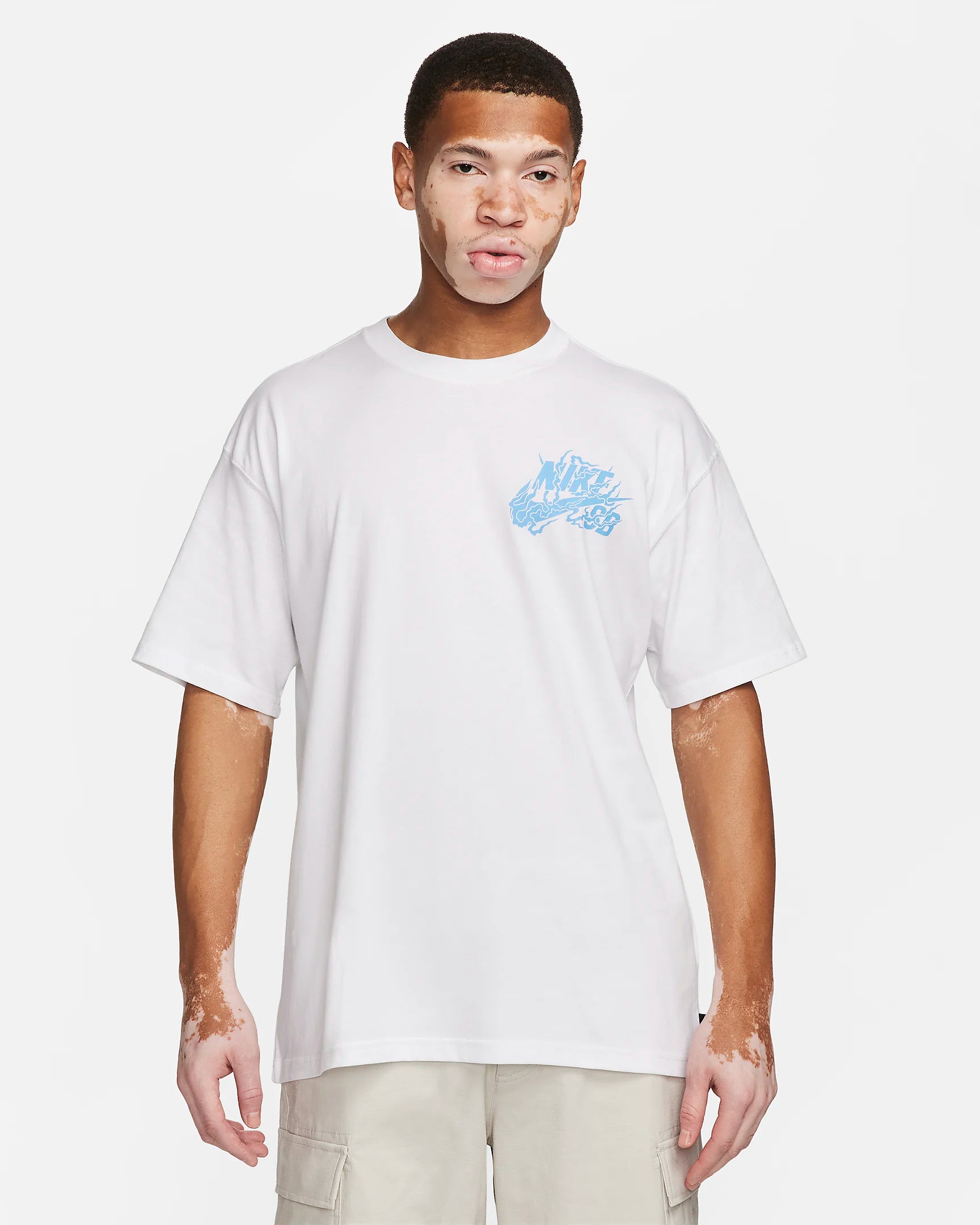 Burgundy and store white nike shirt