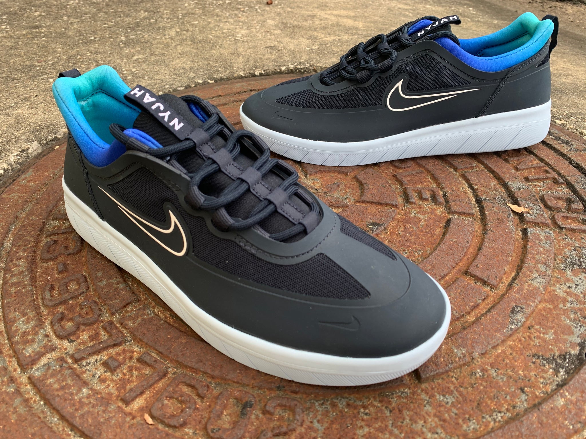 nike nyjah blue