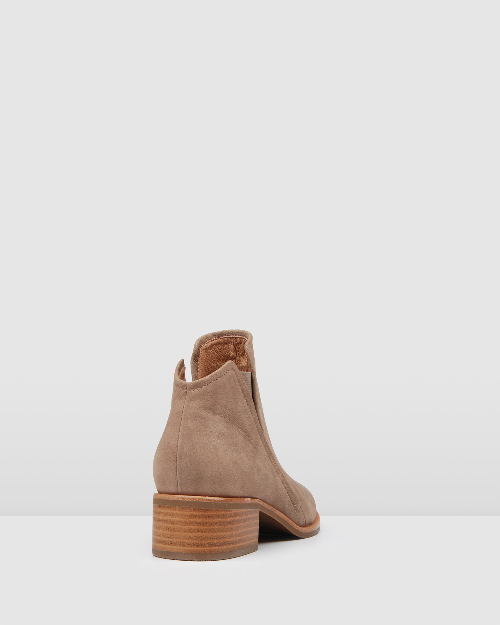 ASPEN FLAT ANKLE BOOTS TAUPE NUBUCK 