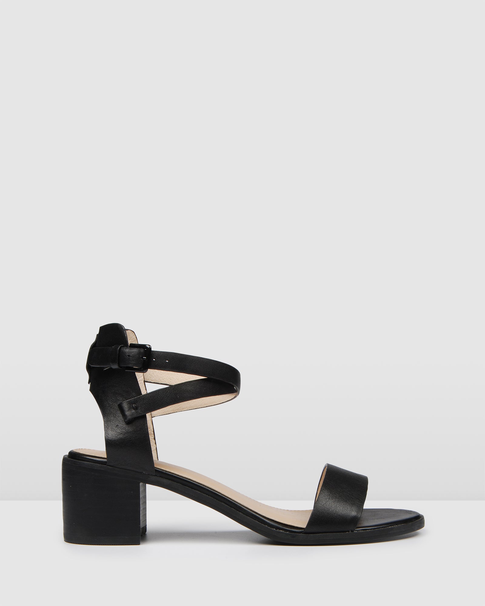 ELANE LOW HEEL SANDALS BLACK LEATHER 