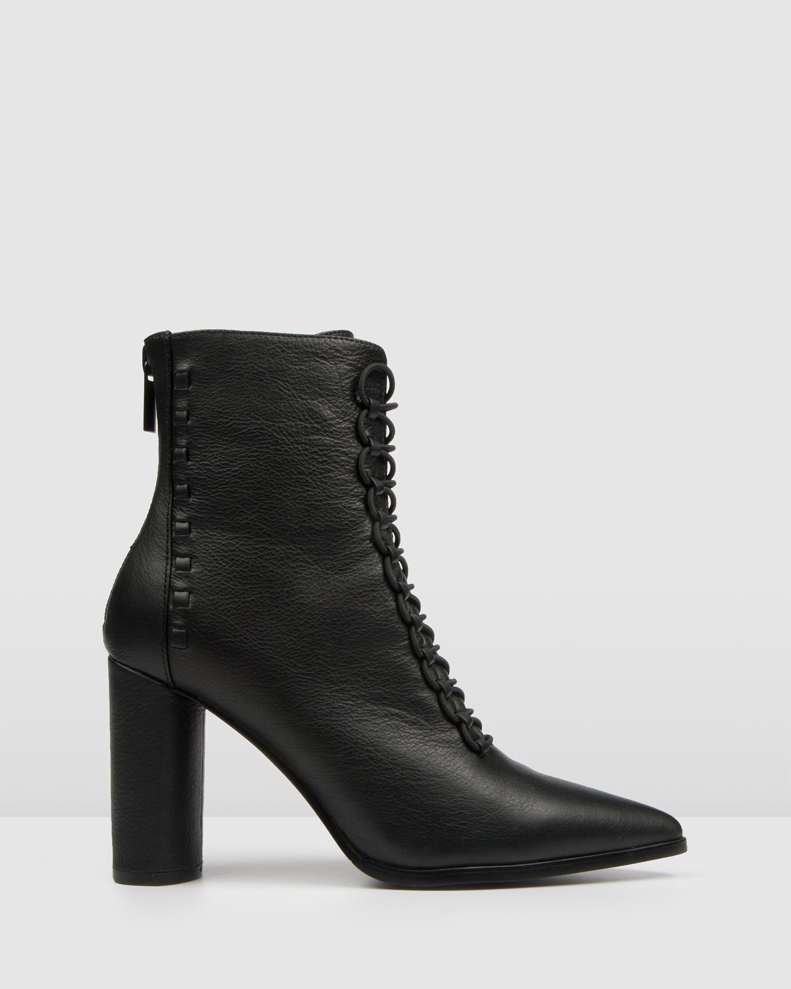 heeled shoe boots