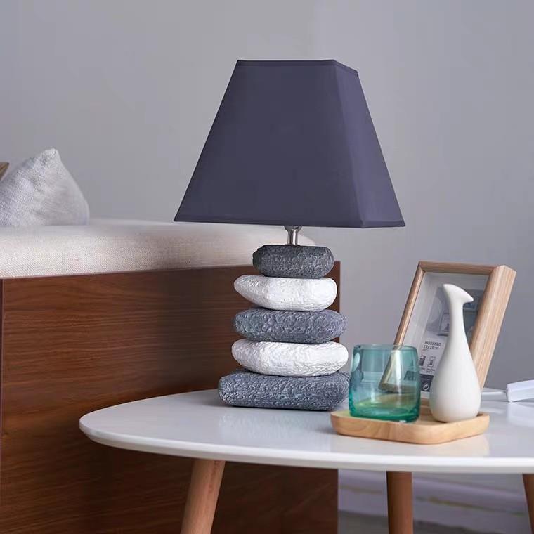 river rock table lamp