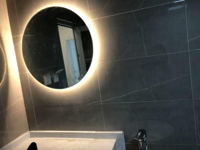 led light around mirror