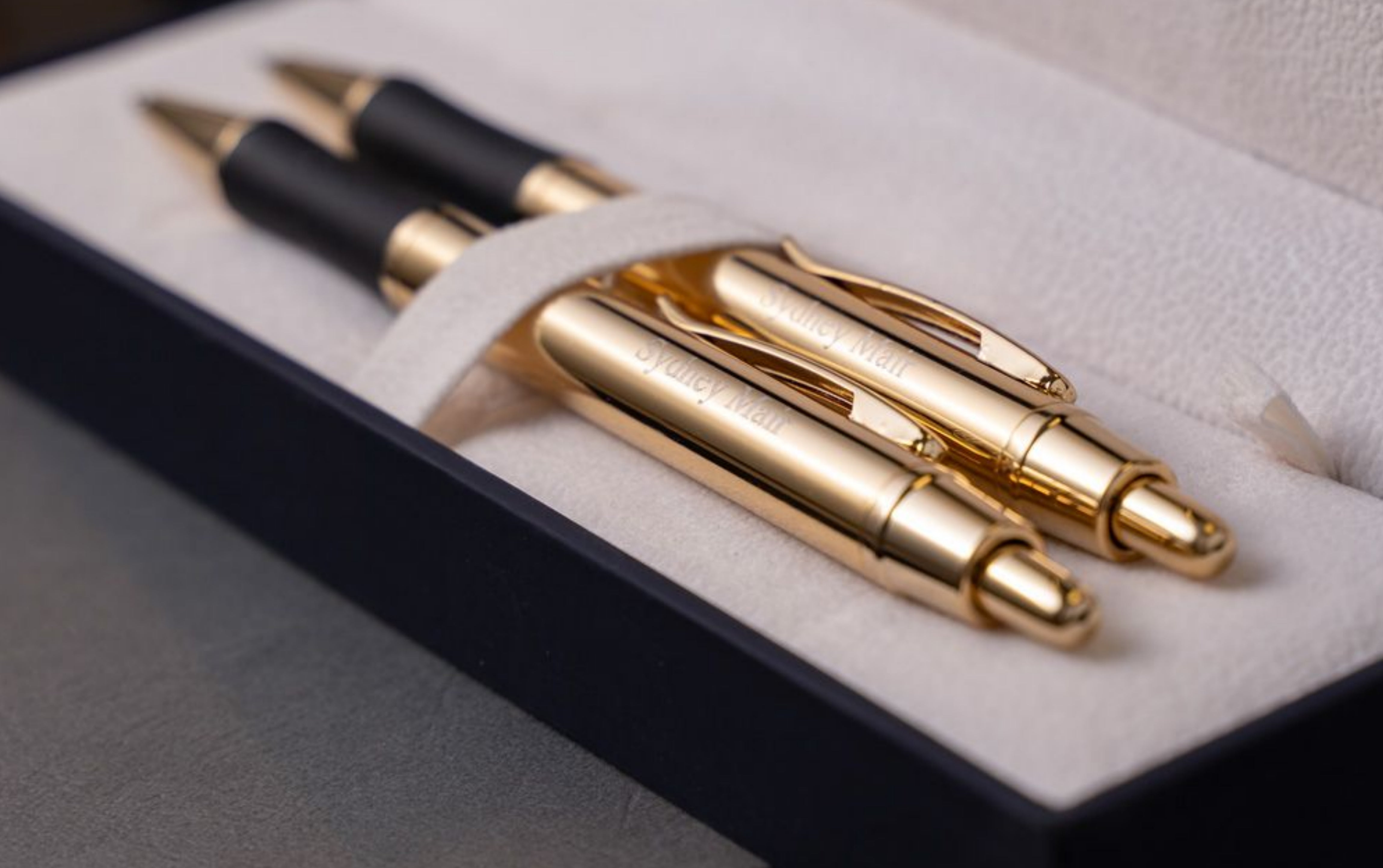 Engraved Monroe gold set in display box makes a great Father's Day Gift Pen