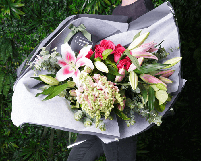 stunning seasonal bouquets