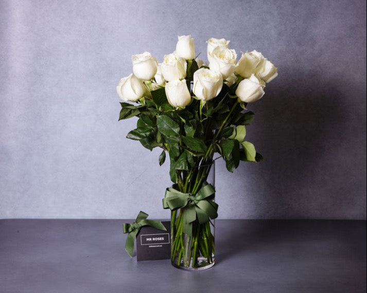 Image of 18 White Roses For The Price of 12