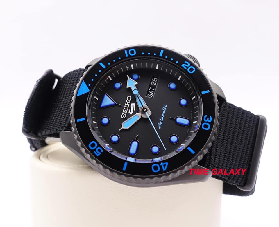 SEIKO 5 Sports SRPD81K1 Men's Wrist Watch | Time Galaxy Malaysia – Time  Galaxy Watch