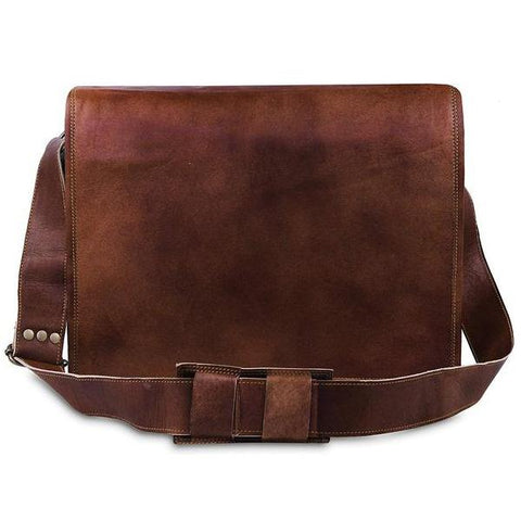 https://cdn.shopify.com/s/files/1/0101/4644/7423/files/classy-leather-the-prime-leather-messenger-bag-16-inch-laptop_70ae827d-9016-45bc-8727-61e54fc89104_480x480.jpg?v=1687301641