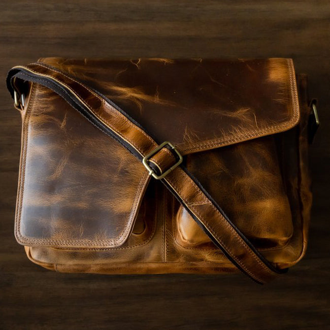 inden længe Våbenstilstand karton Leather Messenger Bag For Men and Women For 15 Inch Laptops - Buffalo – The  Real Leather Company