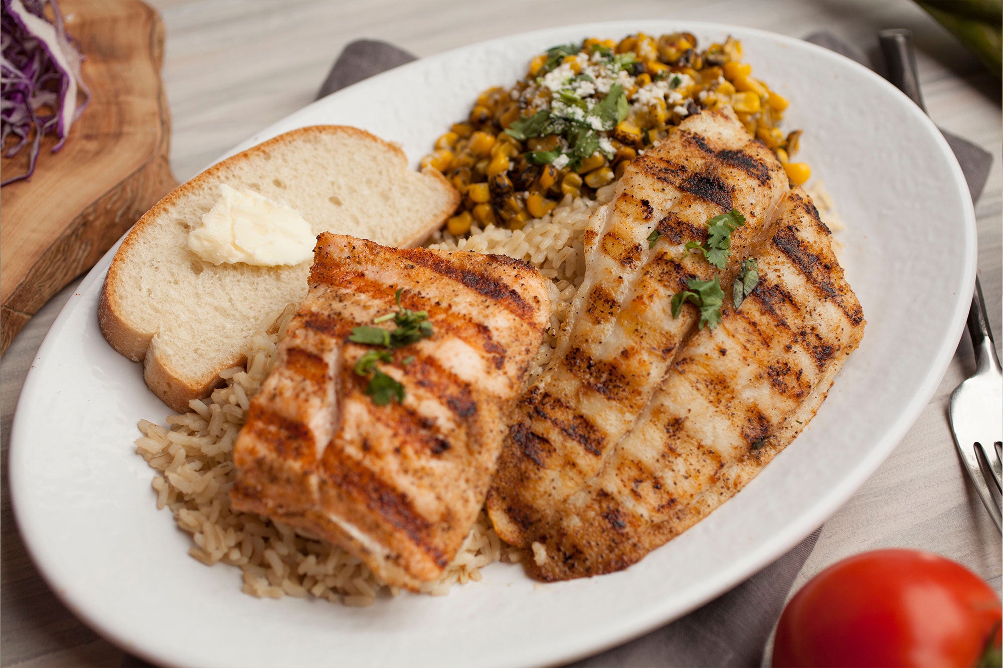 Salmon & Swai Combo | California Fish Grill