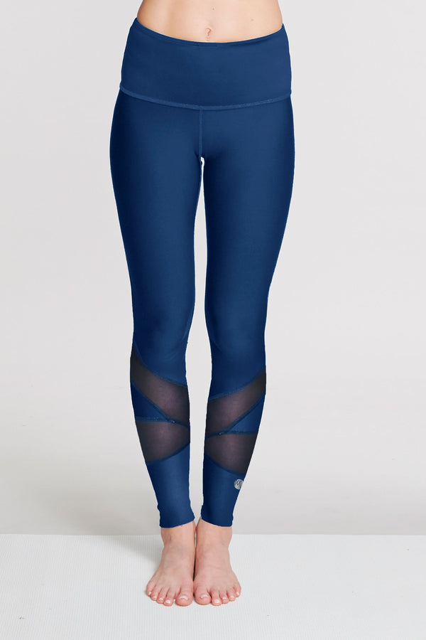 Souchii Navy Blue Solid Slim-Fit Ankle-Length Leggings