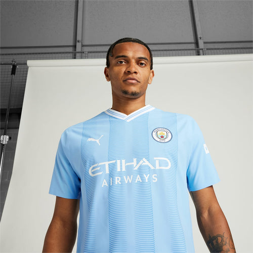 Julián Álvarez Manchester City 22/23 Away Jersey by Puma - Size L