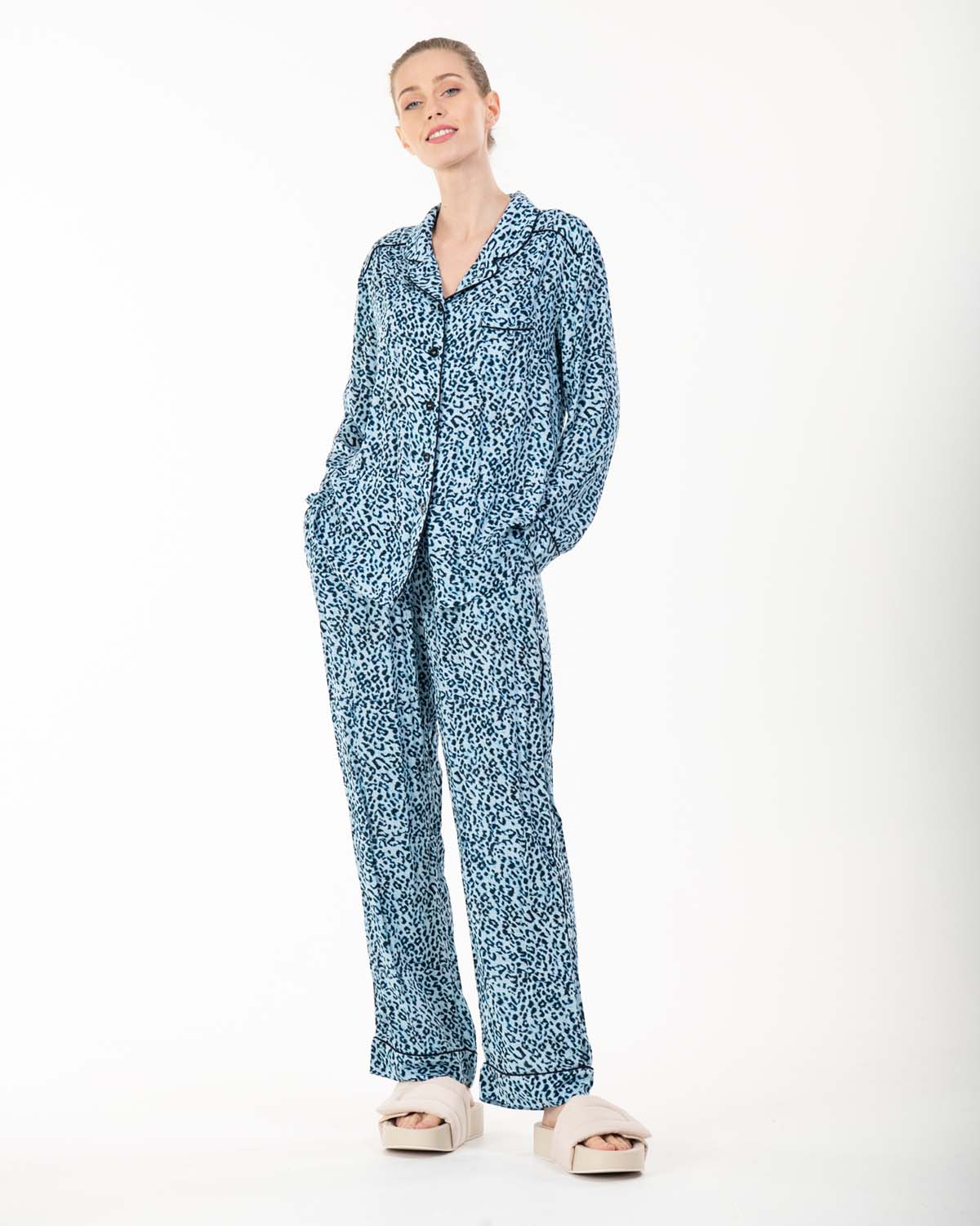 Sample Sale - Pyjama Set, Blue Leopard