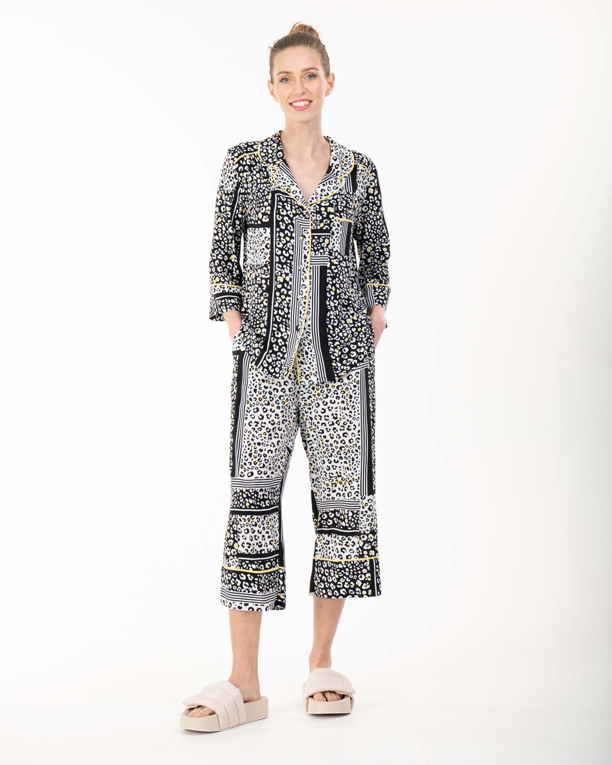 Sample Sale - Pyjama Set, Black Abstract Leopard