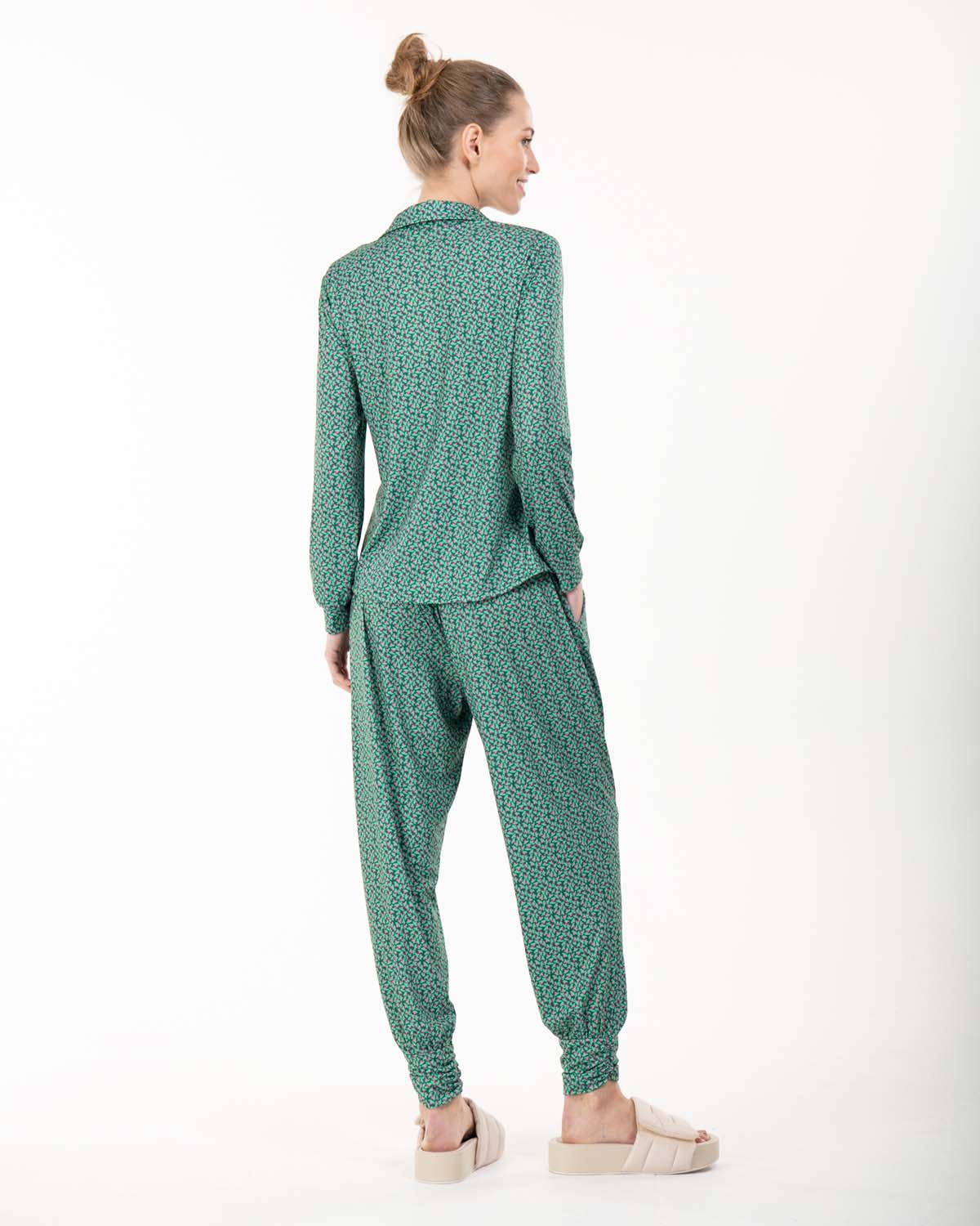 Sample Sale - Pyjama Set, Green Abstract