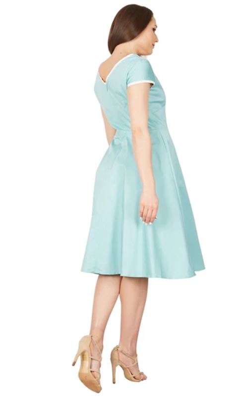 Jolie Moi - Light Green Trimmed V Neck Cap Sleeves Swing Dress