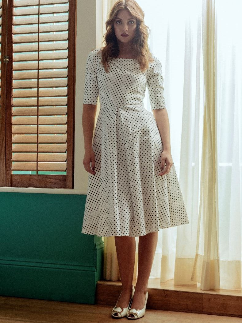 Scoop Neck Half Sleeved Retro Swing Dress, White Polka