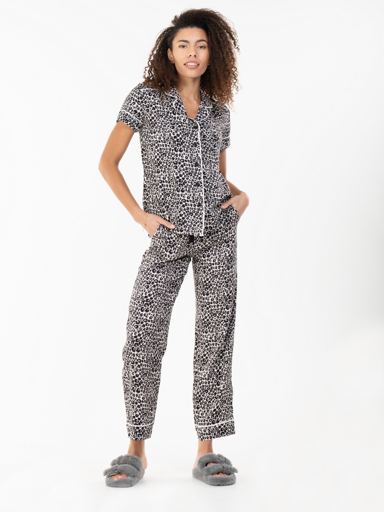 Short Sleeve Pyjamas Set, Neutral Animal