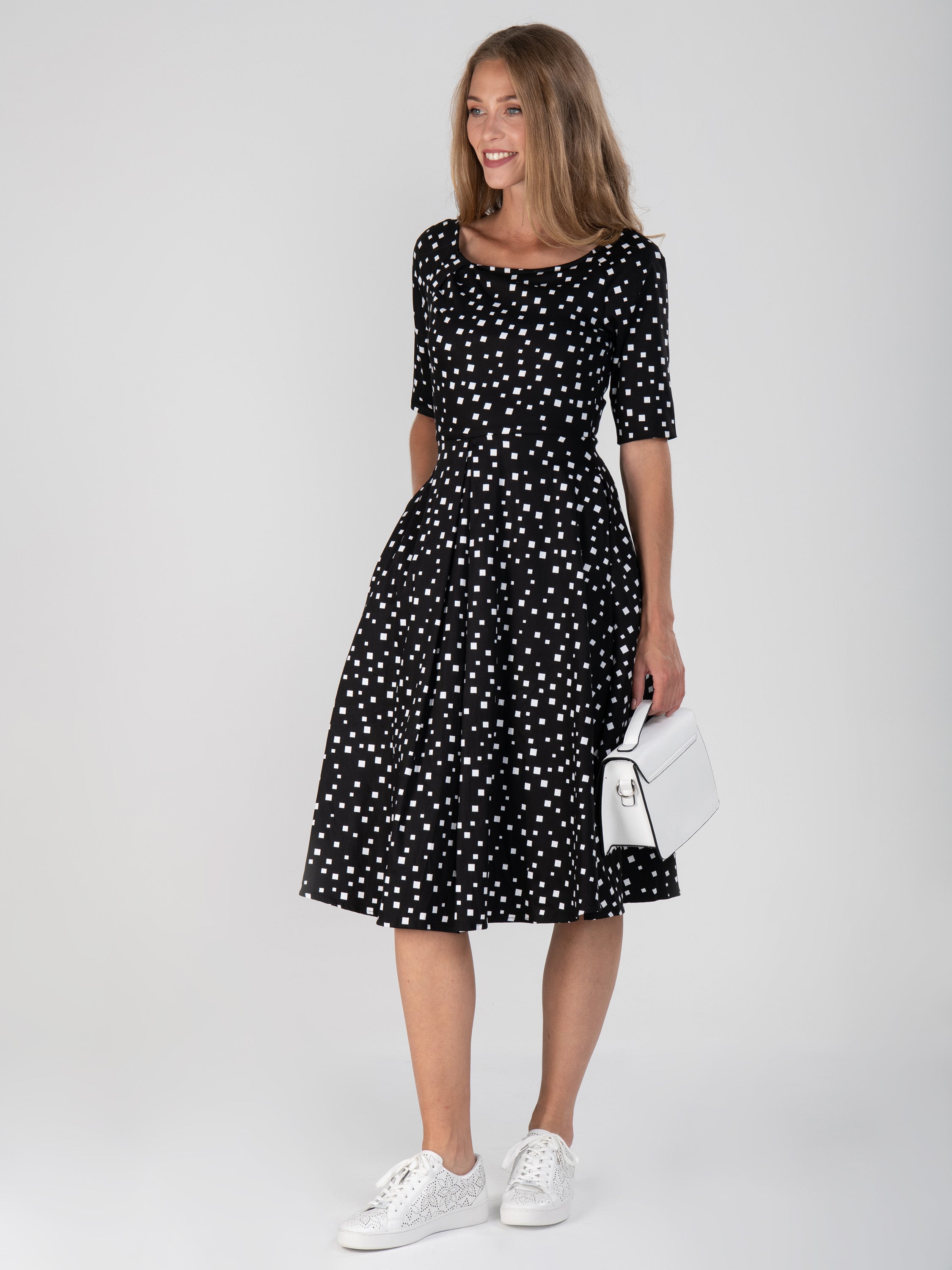 Scoop Neck Half Sleeved Retro Swing Dress, Black Pattern