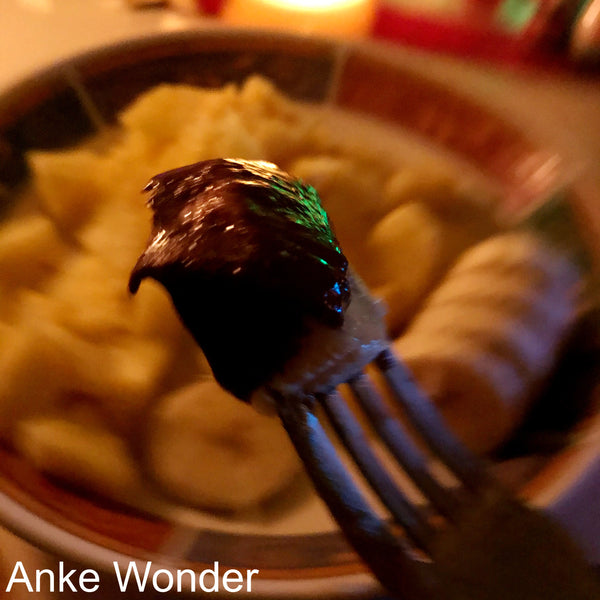 Chocolate Fondue Recipe by Anke Wonder.