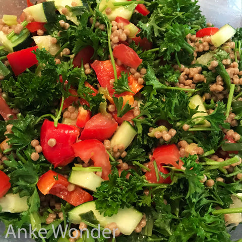 Close-up picture of mixed cousous salad.