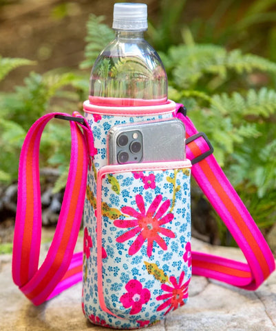 Drink Big Water Bottle With Carrier - Patchwork – Kennedy Sue Gift