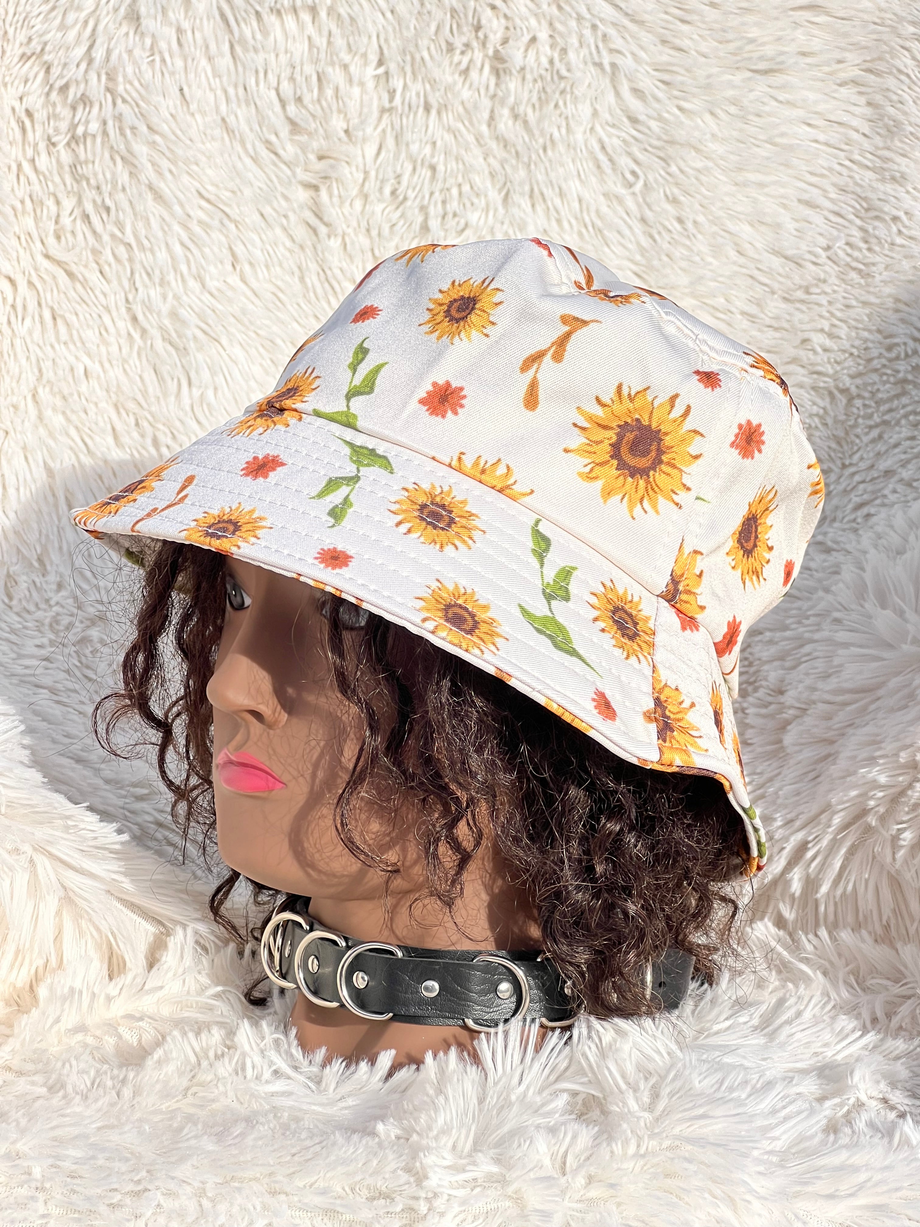SUNFLOWER BUCKET HAT