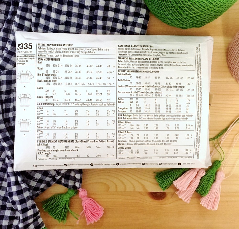 PATTERN REVIEW: SIMPLICITY 8335