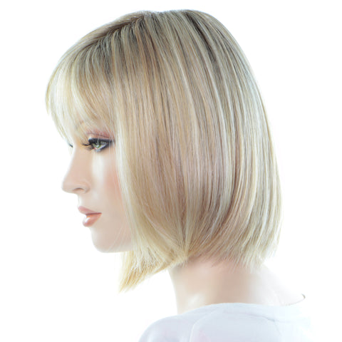 Perruque Blonde - Cheveux Synthétiques Style Bob - Vue Latérale